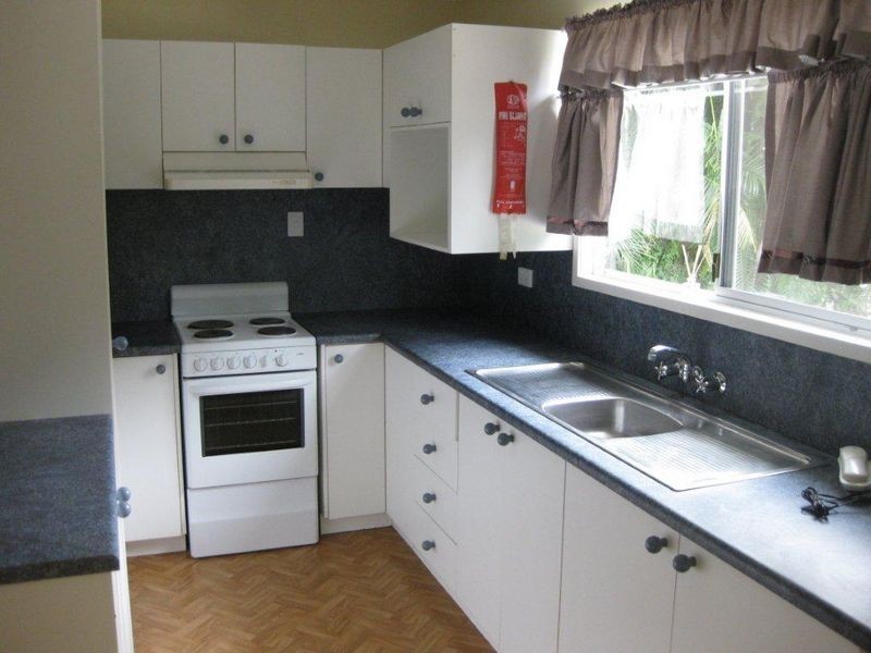 16 Mackenzie Drive, Moranbah QLD 4744