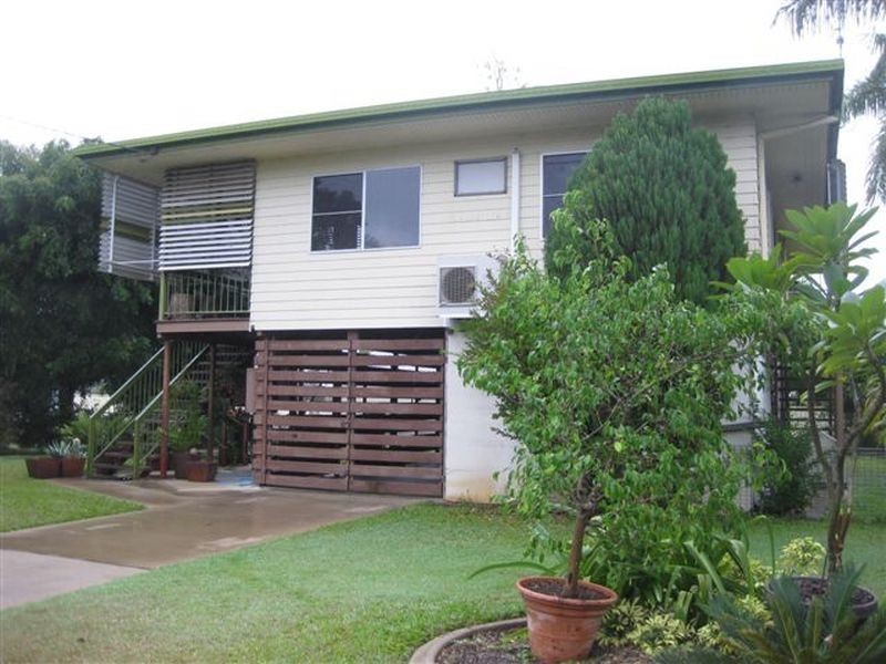 7 Shannon Drive, Moranbah QLD 4744