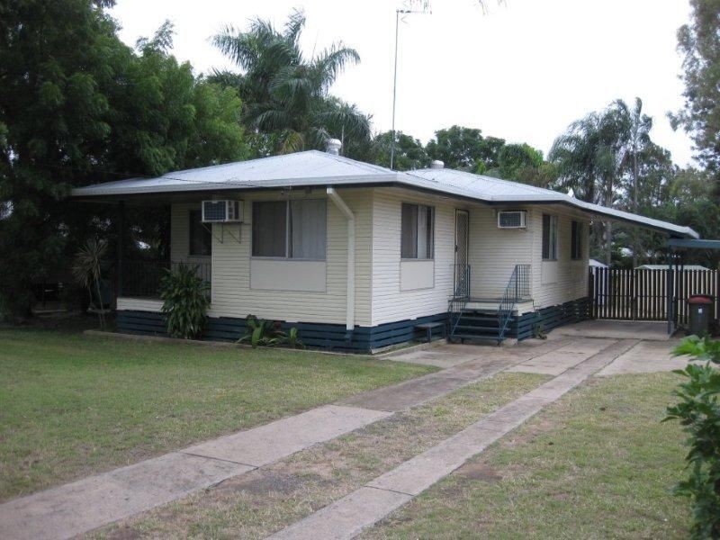 12 Bowen Court, Moranbah QLD 4744