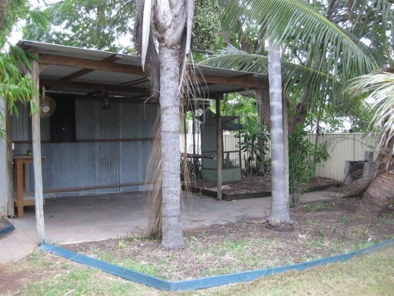 12 Bowen Court, Moranbah QLD 4744