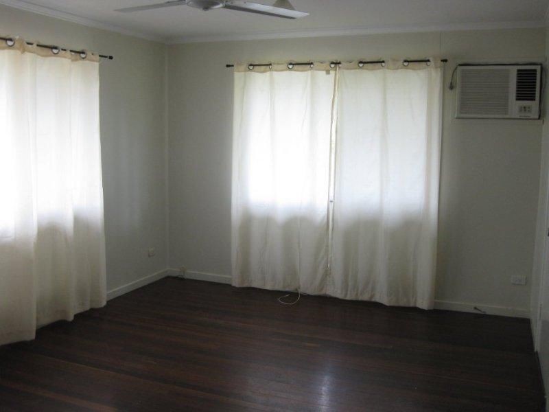 12 Bowen Court, Moranbah QLD 4744