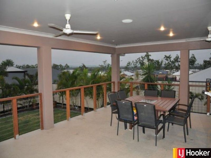 110 Clements Street, Moranbah QLD 4744