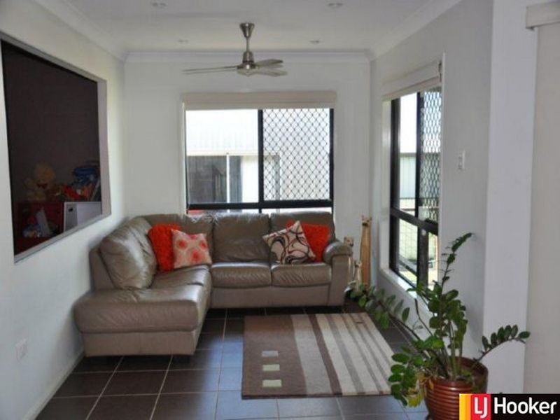 110 Clements Street, Moranbah QLD 4744