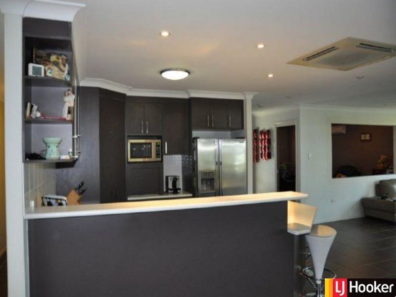 110 Clements Street, Moranbah QLD 4744