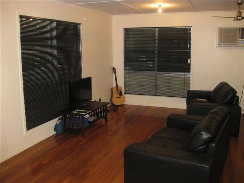 6 Connor Drive, Moranbah QLD 4744