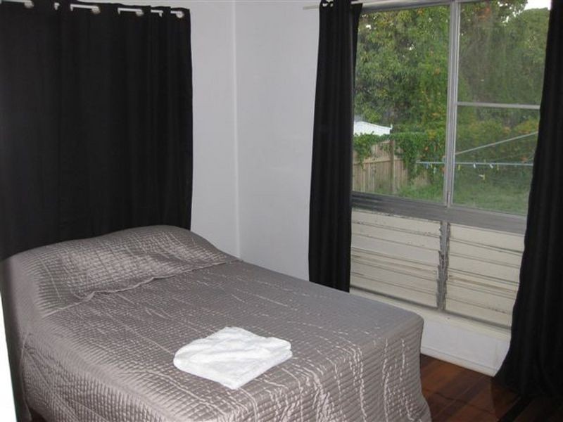 6 Connor Drive, Moranbah QLD 4744