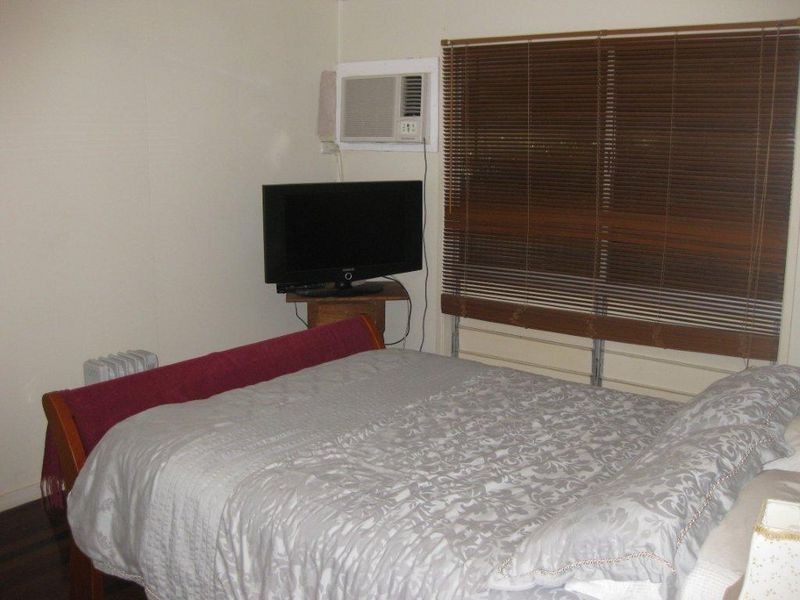 20 Kennedy Drive, Moranbah QLD 4744