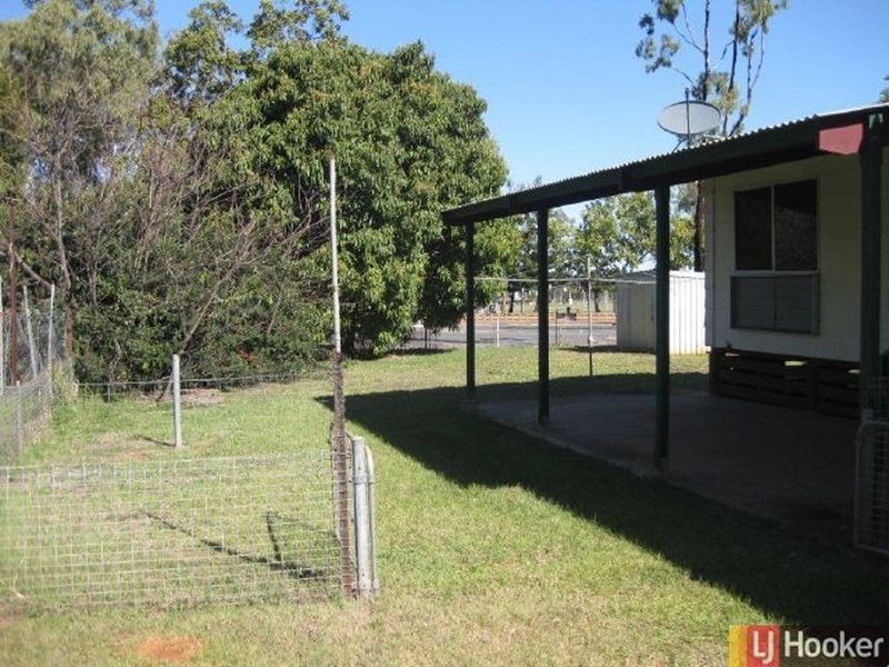 17a Flinders Drive, Moranbah QLD 4744