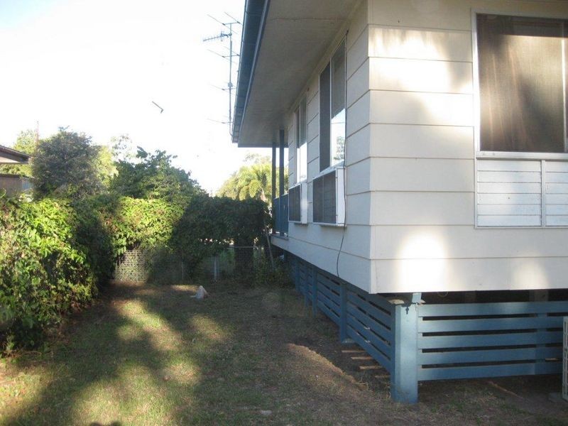 12 Munro Street, Moranbah QLD 4744