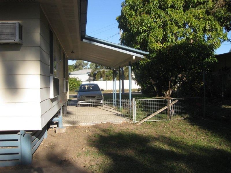 12 Munro Street, Moranbah QLD 4744