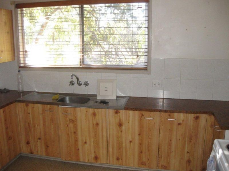 186 Mills Avenue, Moranbah QLD 4744