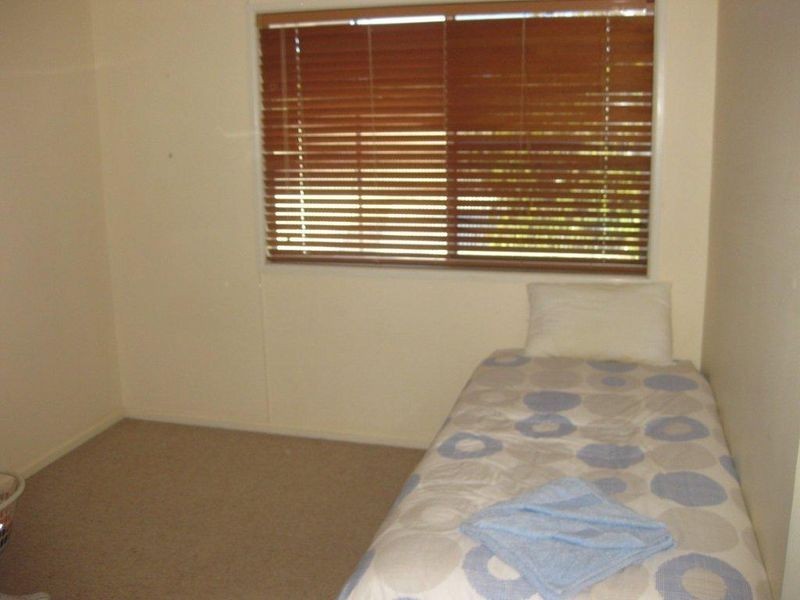 186 Mills Avenue, Moranbah QLD 4744