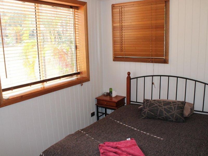 9 Wickham Street, Moranbah QLD 4744