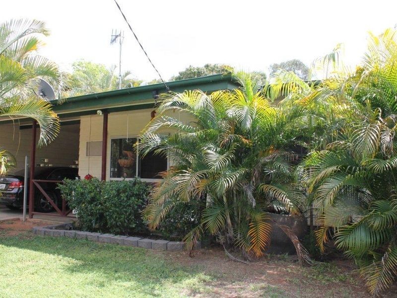 21 Goolagong Crescent, Moranbah QLD 4744