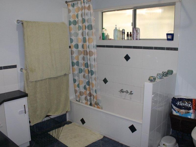 21 Goolagong Crescent, Moranbah QLD 4744