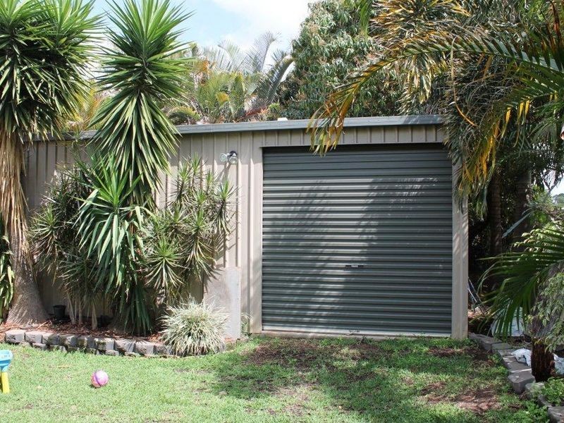 21 Goolagong Crescent, Moranbah QLD 4744