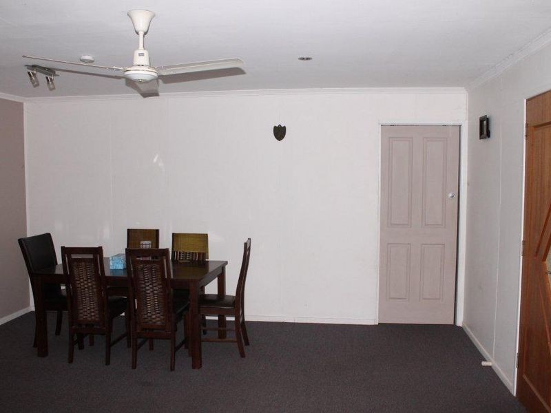 1 Lyons Court, Moranbah QLD 4744