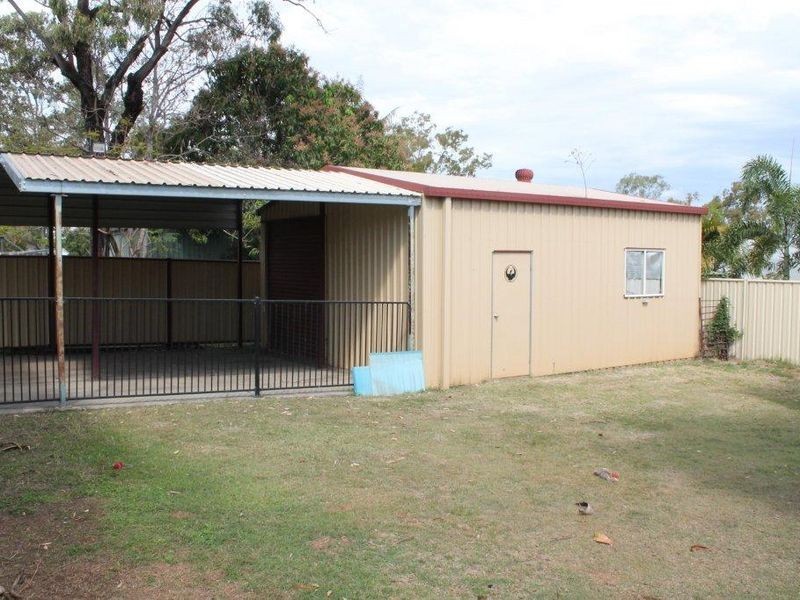 1 Lyons Court, Moranbah QLD 4744