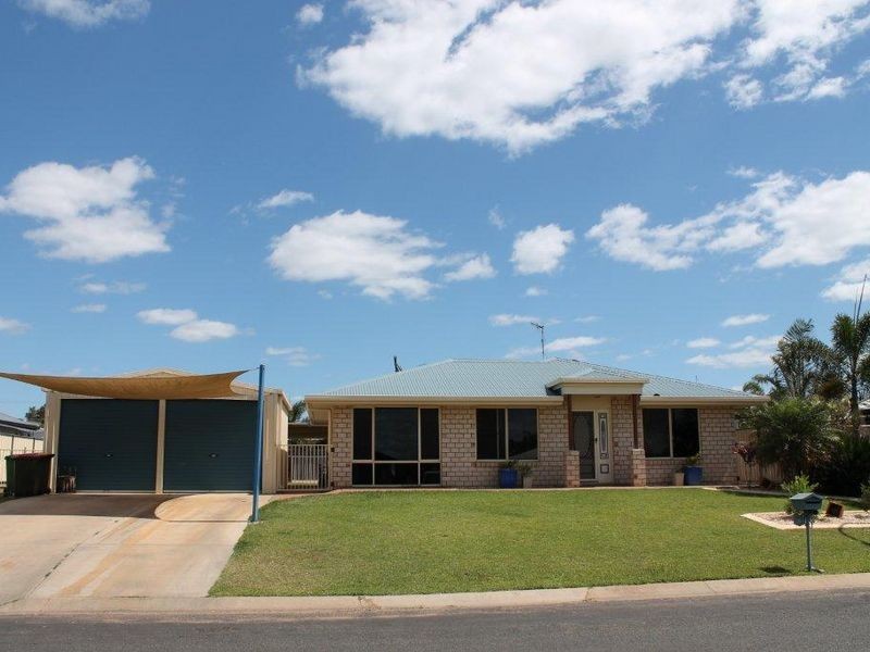 6 Macpherson Street, Moranbah QLD 4744