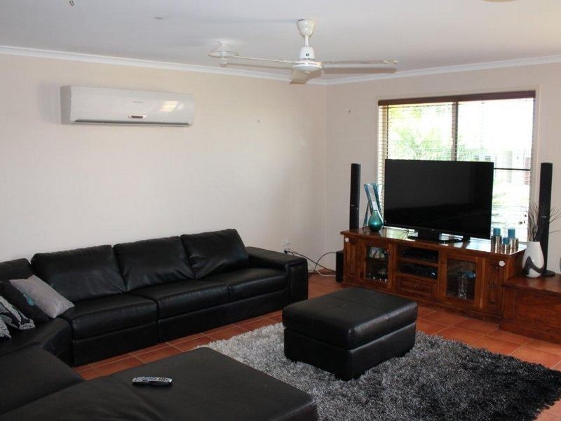 6 Macpherson Street, Moranbah QLD 4744