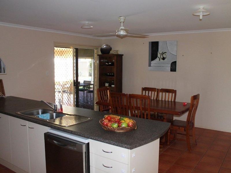 6 Macpherson Street, Moranbah QLD 4744