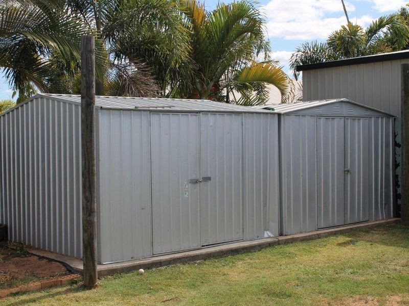 6 Macpherson Street, Moranbah QLD 4744