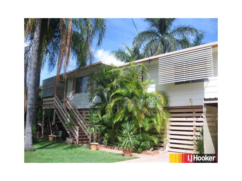 17 Ney Street, Moranbah QLD 4744