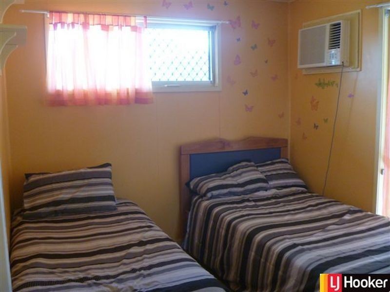 15 Laver Street, Moranbah QLD 4744