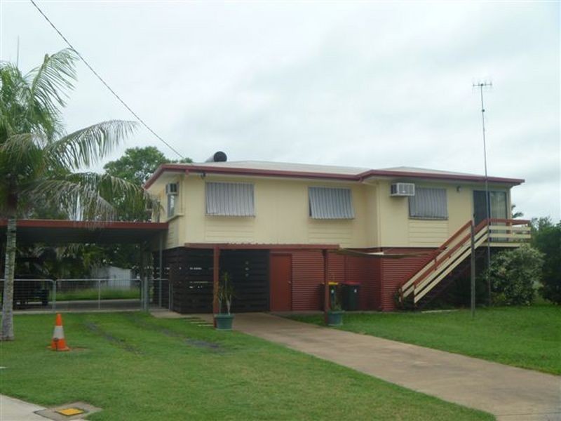 4 McMullen Court, Dysart QLD 4745