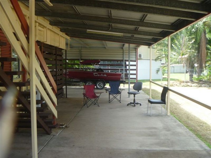 4 McMullen Court, Dysart QLD 4745