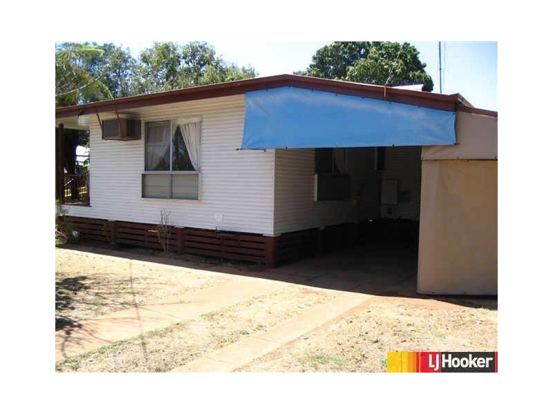 3 Kangaroo Street, Moranbah QLD 4744