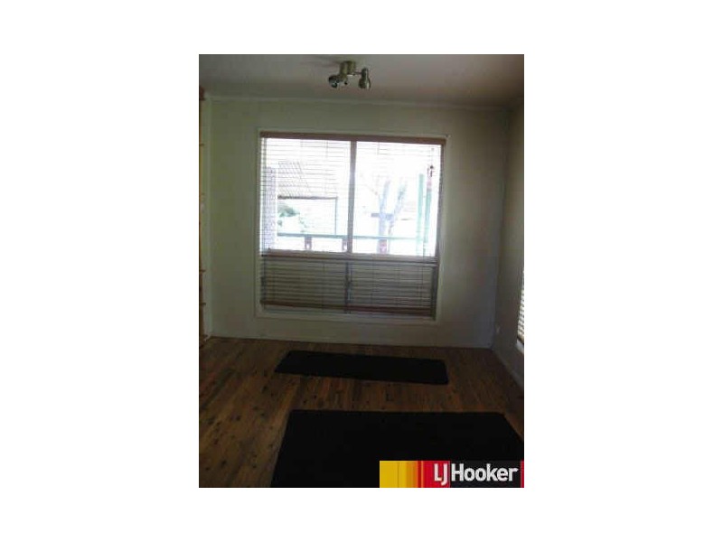 19 Burke Street, Moranbah QLD 4744