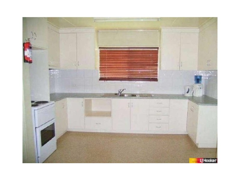 7 Armstrong Drive, Dysart QLD 4745