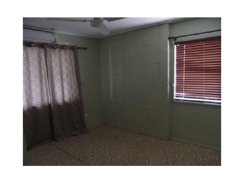 7 Armstrong Drive, Dysart QLD 4745