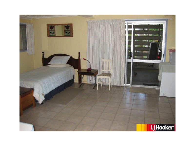 21 Bernborough Avenue, Moranbah QLD 4744