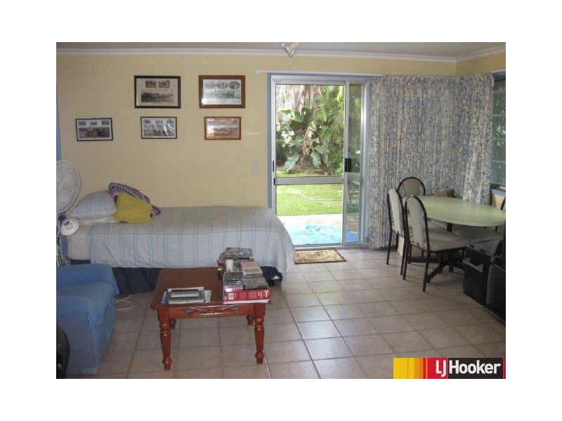 21 Bernborough Avenue, Moranbah QLD 4744