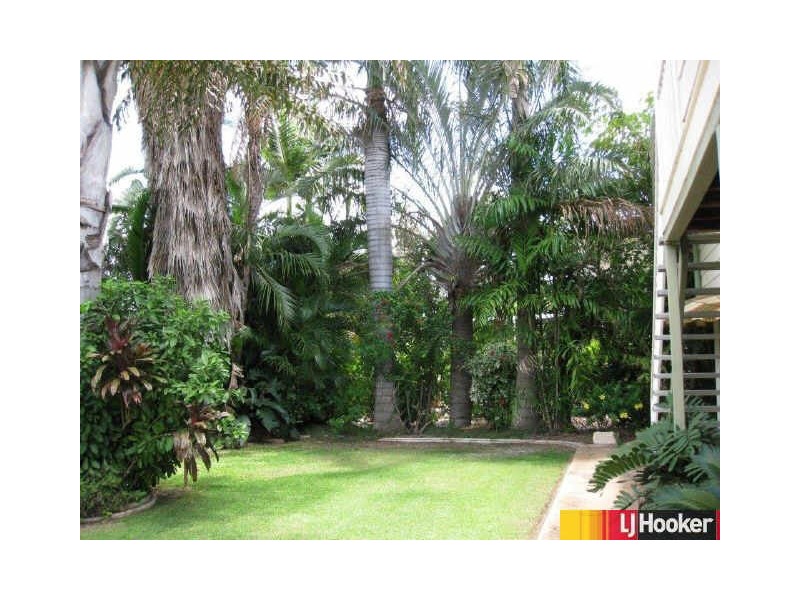 21 Bernborough Avenue, Moranbah QLD 4744