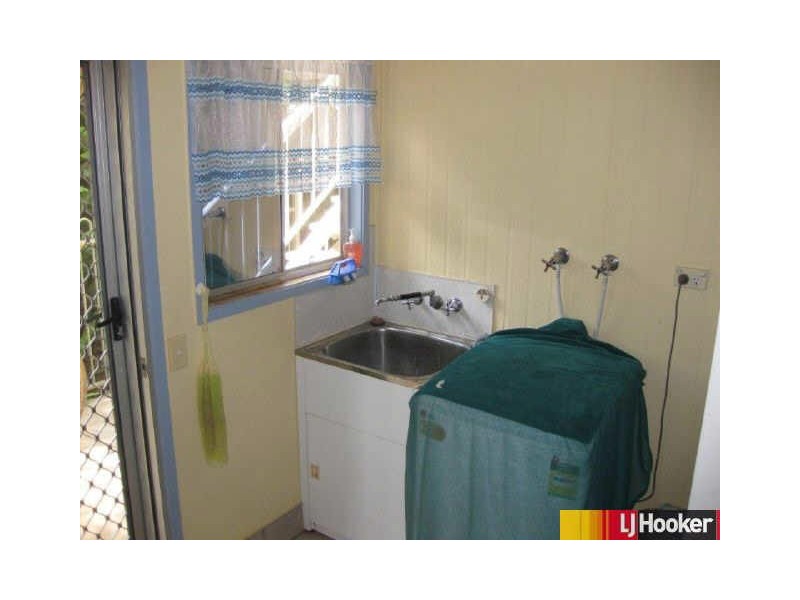 21 Bernborough Avenue, Moranbah QLD 4744