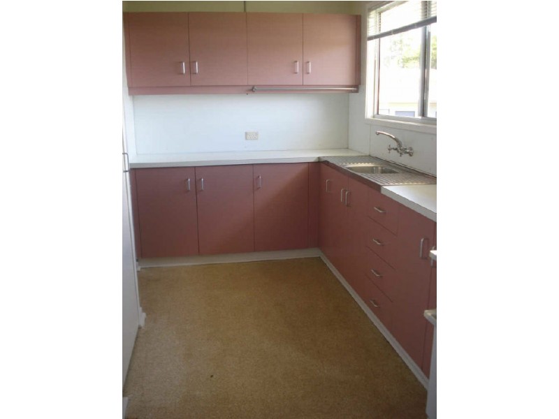 3 Maitland Drive, Moranbah QLD 4744