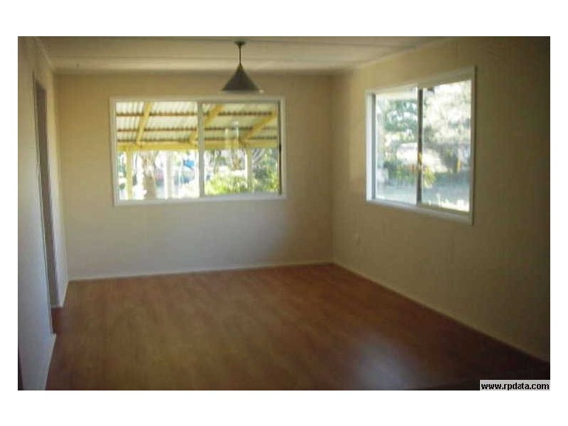 28 Flinders Drive, Moranbah QLD 4744