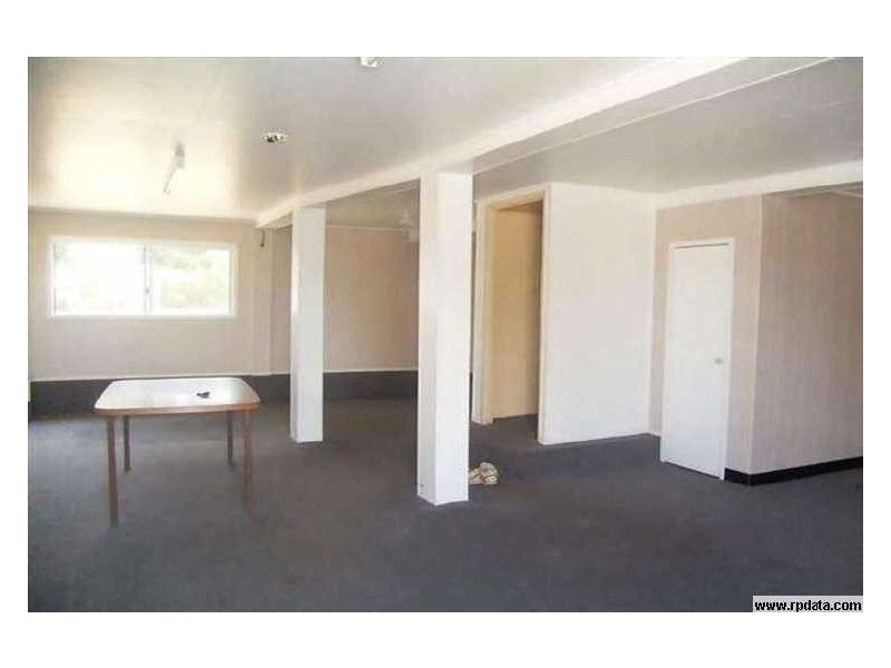 28 Flinders Drive, Moranbah QLD 4744