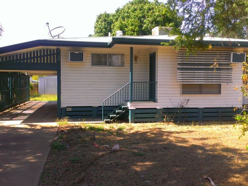 160 Mills Avenue, Moranbah QLD 4744