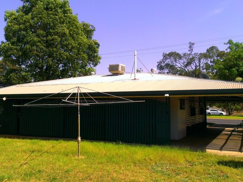 160 Mills Avenue, Moranbah QLD 4744