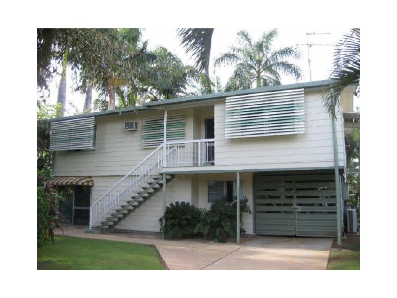 21 Bernborough Drive, Moranbah QLD 4744