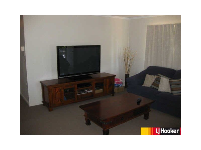 13 Belshore Street, Moranbah QLD 4744
