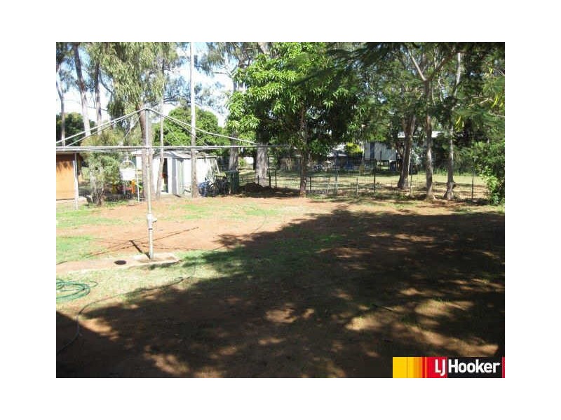 13 Belshore Street, Moranbah QLD 4744