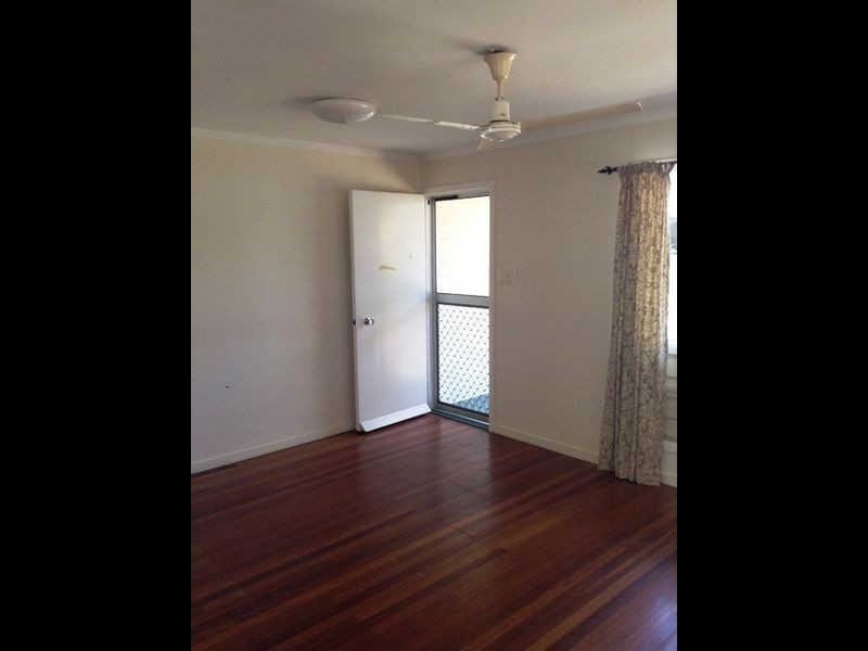 16 Laver Street, Moranbah QLD 4744