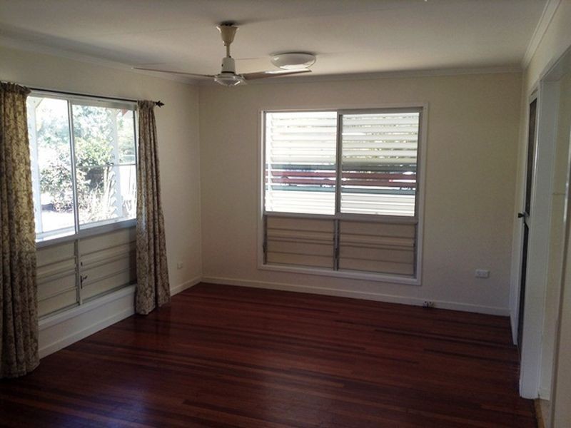 16 Laver Street, Moranbah QLD 4744