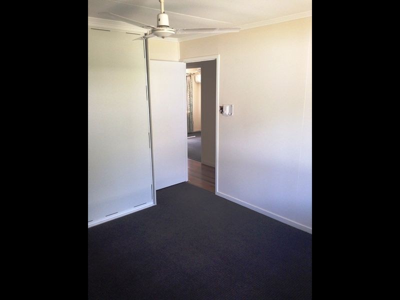 16 Laver Street, Moranbah QLD 4744