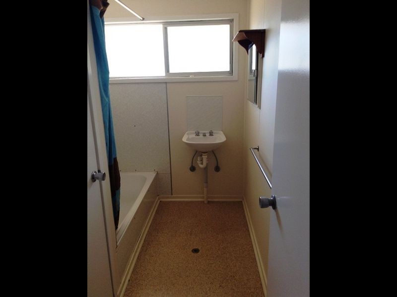 16 Laver Street, Moranbah QLD 4744